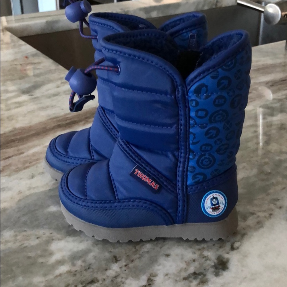 Toddler snow boots